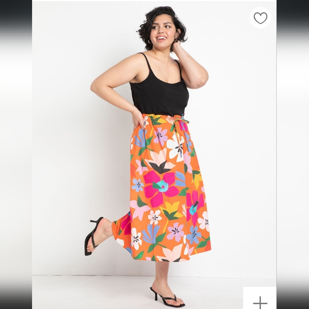 Cinched waist full skirt (14/16)